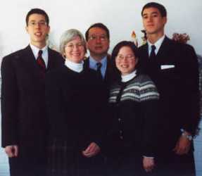 Ng Family -- Christmas 2000